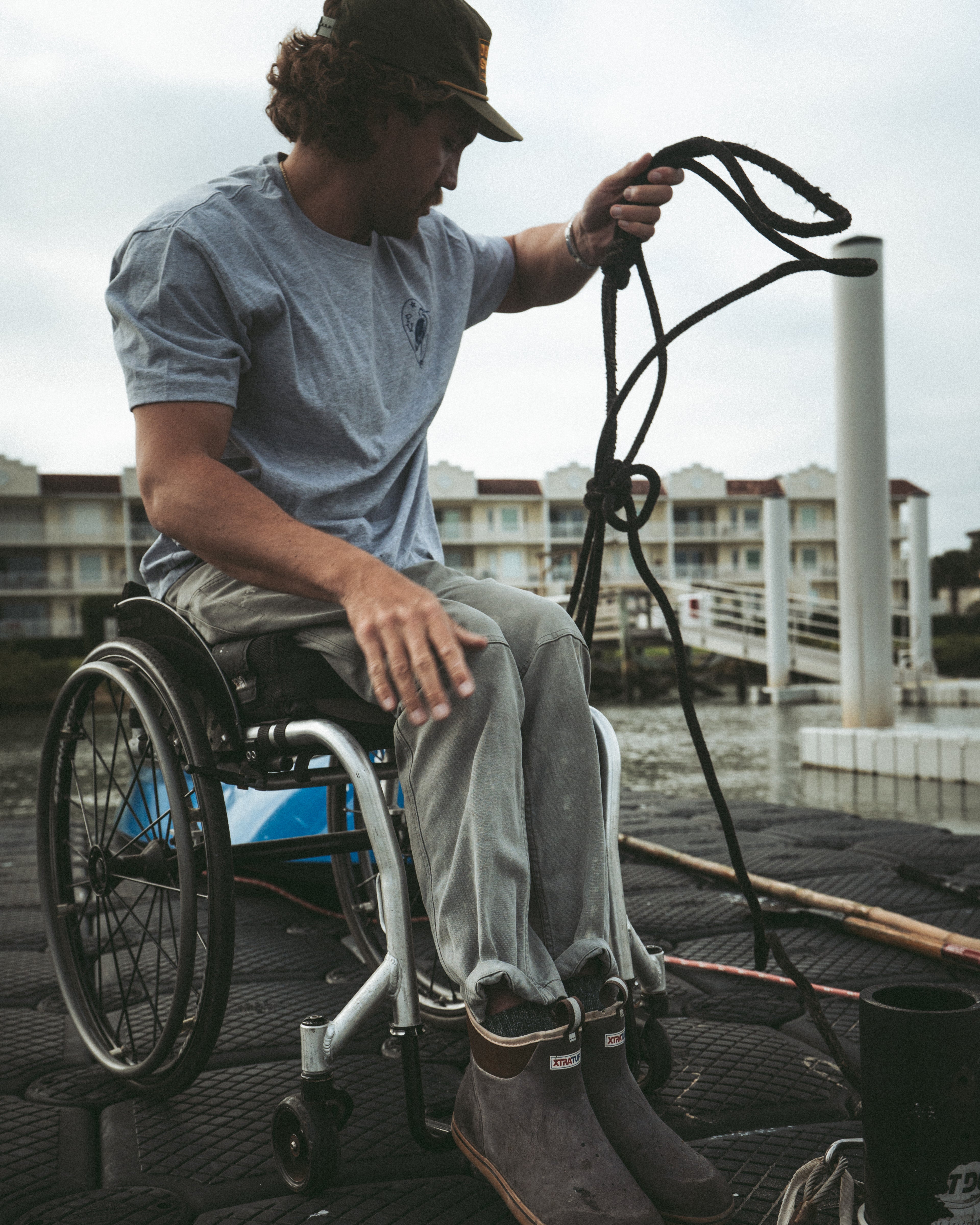 Grey Egret Crest Tee