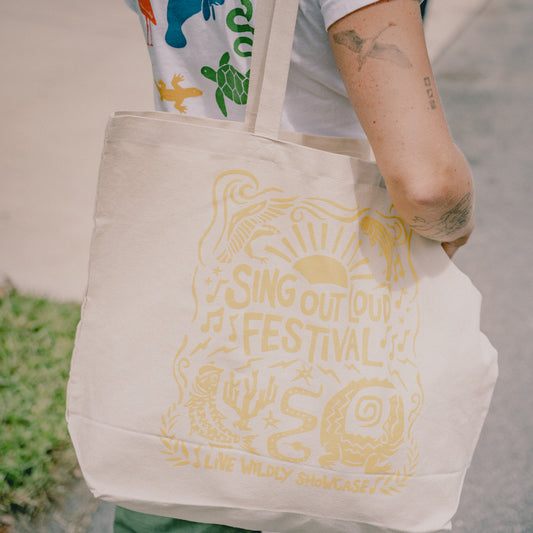 Live Widly Showcase Canvas Tote